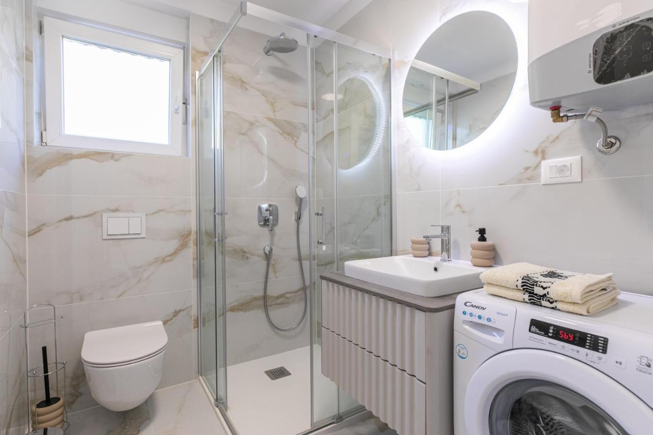 Apartman Suzi Pula Exterior photo
