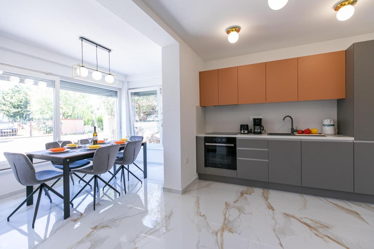 Apartman Suzi Pula Exterior photo