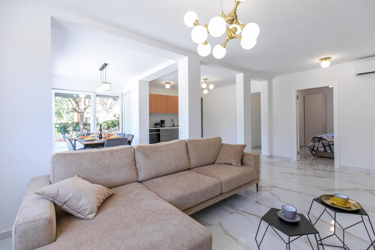 Apartman Suzi Pula Exterior photo